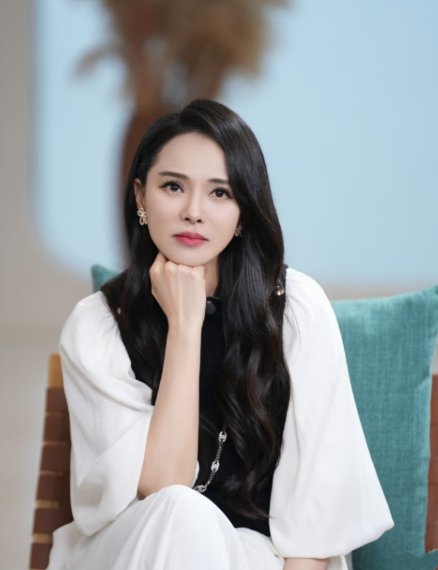 伊能静说：我离婚当天，律师到场时庾澄庆的第一句话说“别为难她”，我到现在都很感激