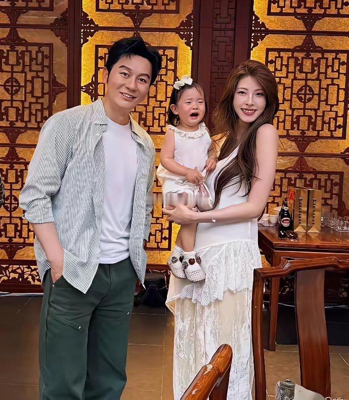 李晨妹妹太清醒！坐拥百万粉丝，低调打拼从不蹭兄长热度