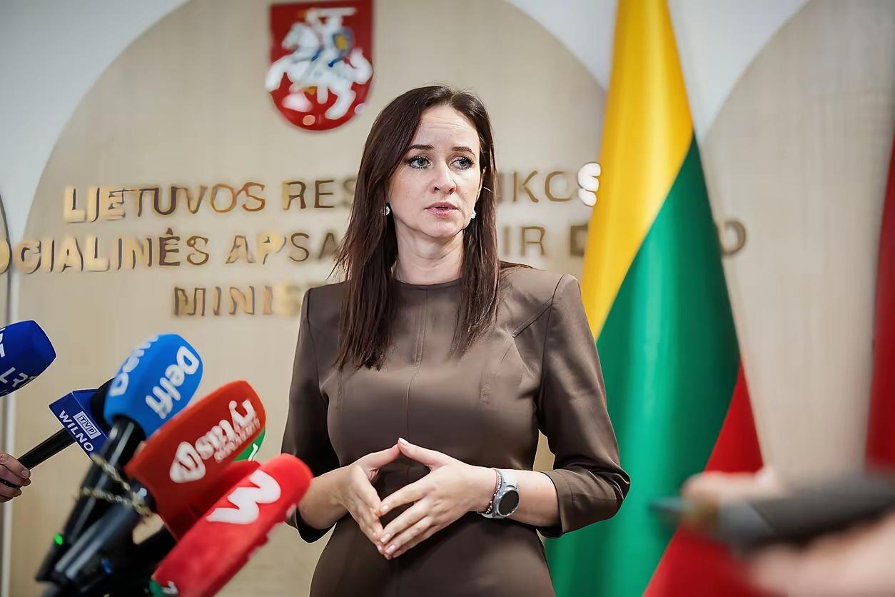 现在有一道要命的选择题，摆在立陶宛面前。台湾​赖清德：台湾地区和立陶宛是共享自