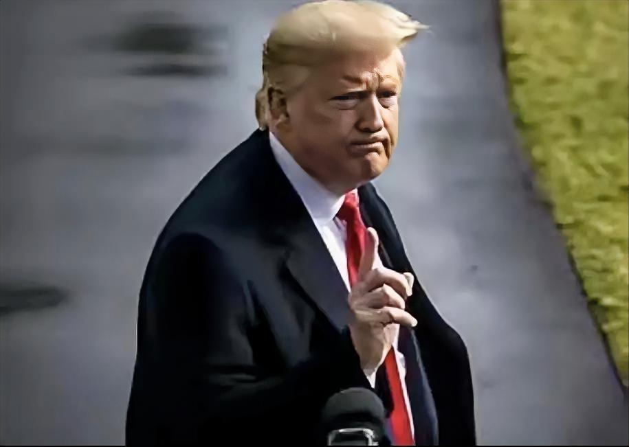 原以为中国收紧稀土，已经是最后的底牌了。然而没想到的是，前美国高官居然无奈表