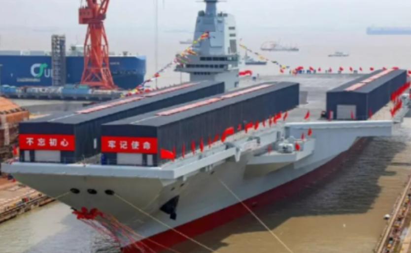 外媒：世界最大航母要来了，中国抬高航母门槛，美国怎么办？外媒称，卫星图像显示