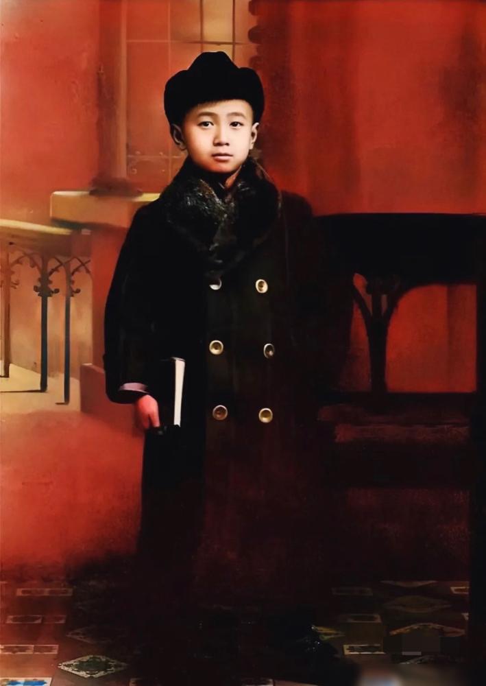 13岁的钱学森，家里突然多了个5岁的小妹妹，你以为是添丁进口？其实是他爹妈早就定