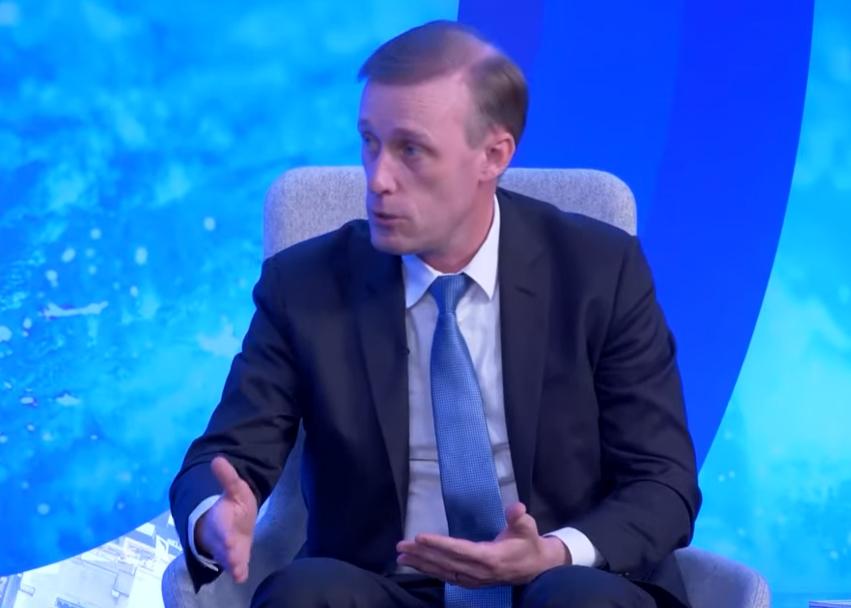 拜登的国安顾问沙利文下台后公开承认，美国前众议长佩洛西2022年8月在位时窜访台