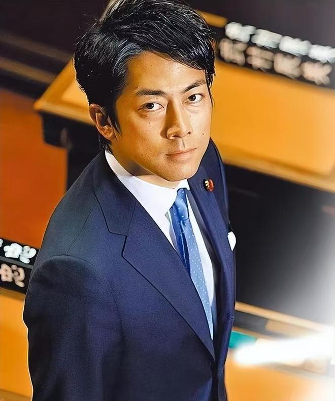 不习惯，日本持续喊话中国！就在昨天，日本自己的媒体发了一篇报道，说日本防卫相小