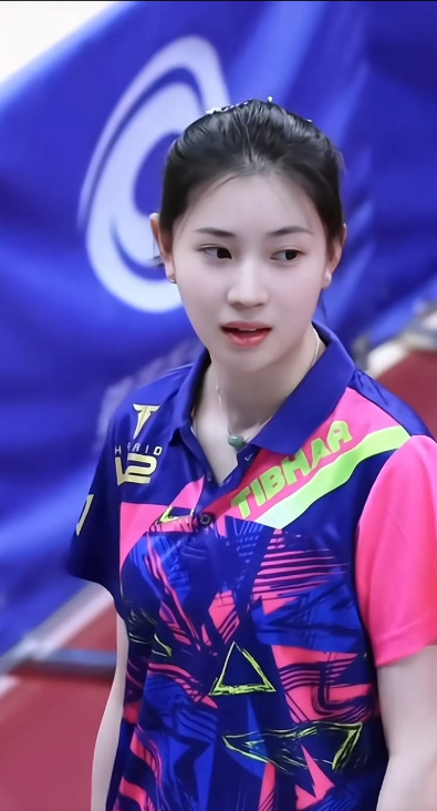 随着刘诗雯、石川佳纯的女乒美女的退役，现在女乒的颜值下滑的太厉害！现在女乒颜值