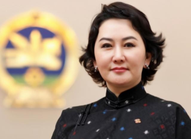 蒙古国如果加入北约，会不会成为第二个乌克兰？这么说吧，蒙古国上午8点加入北约，那它大概率上午10点就