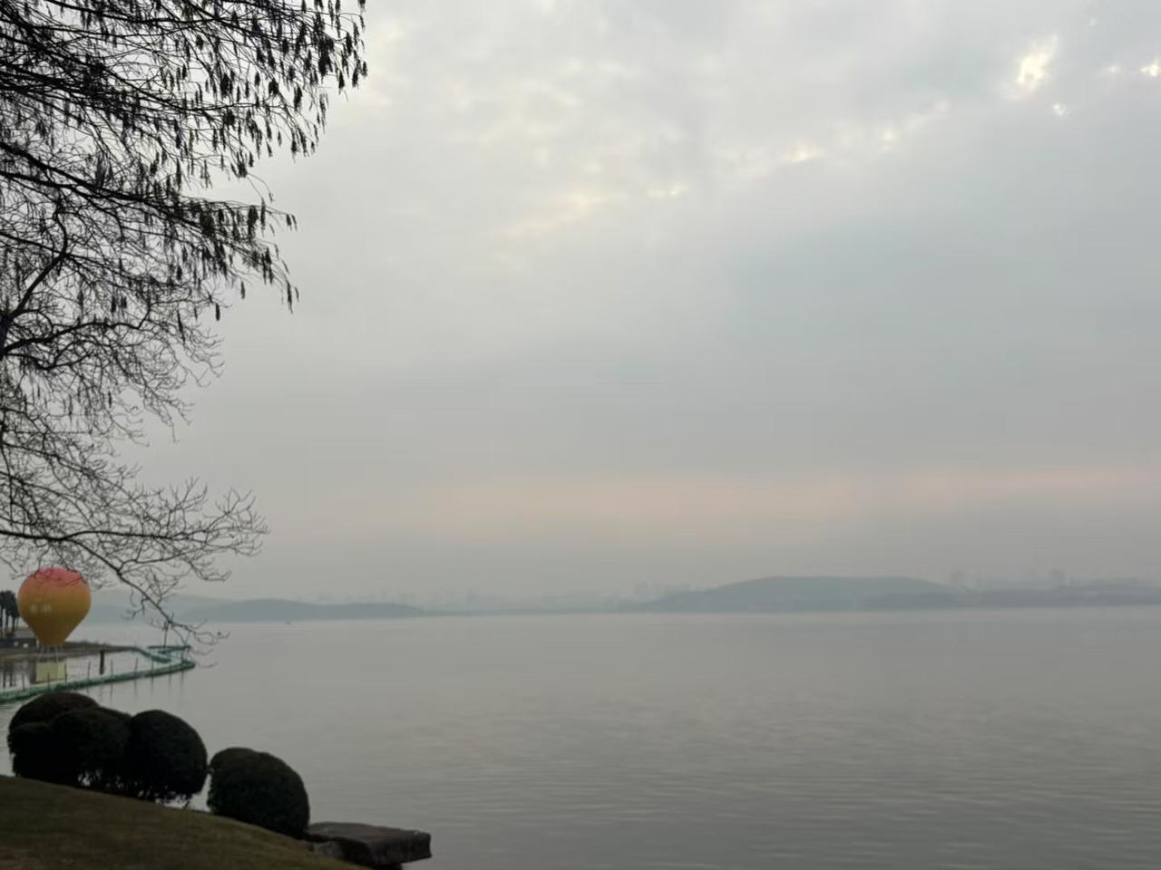 假如，人死后会轮回，你会怎么想？我想会有很多人，如果知道有轮回，会毫不犹豫的选