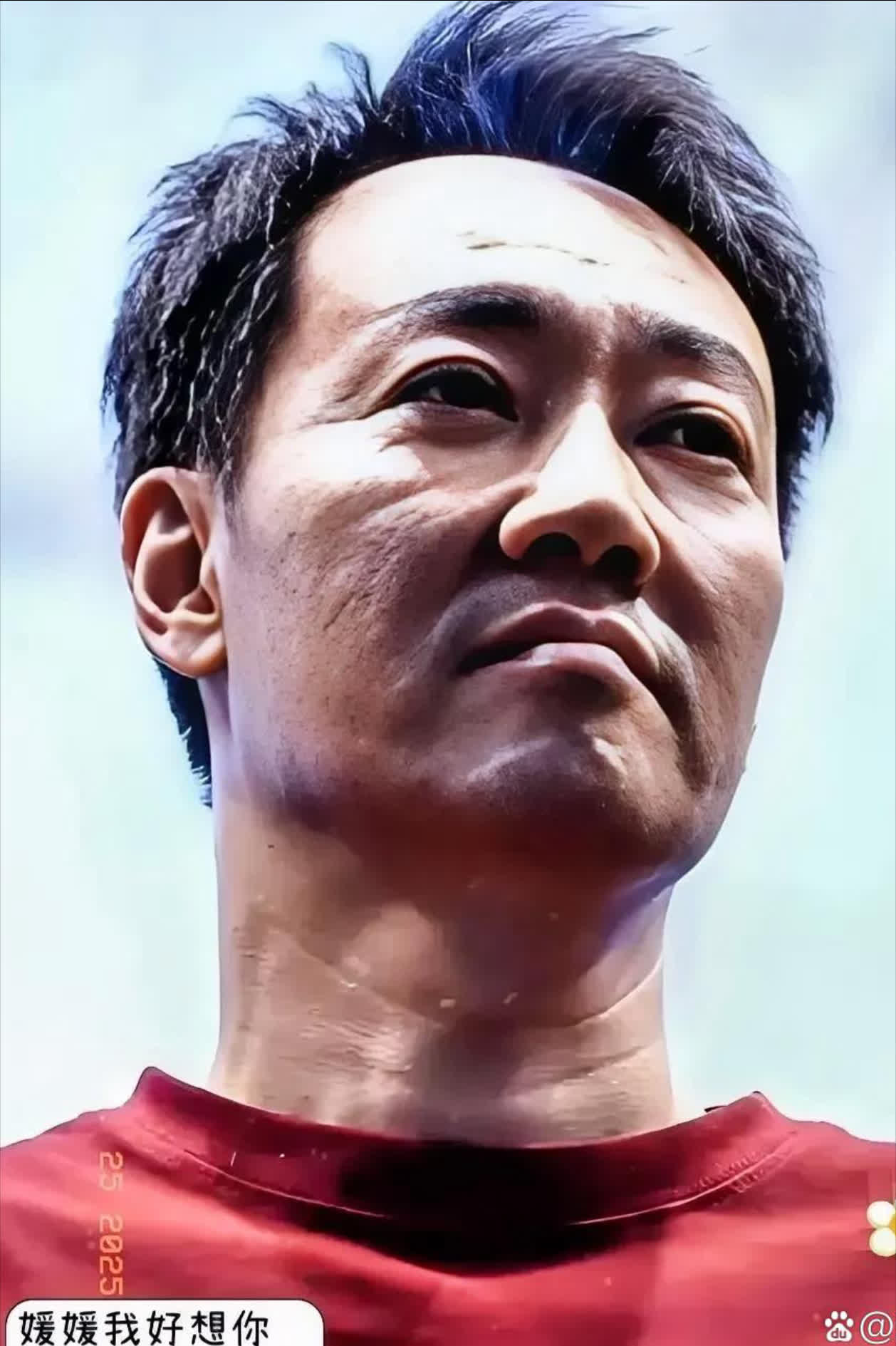 凌晨2点，演员辛柏青更新了一条微博，字里行间满是动容与感慨。他在微博中提到，今日