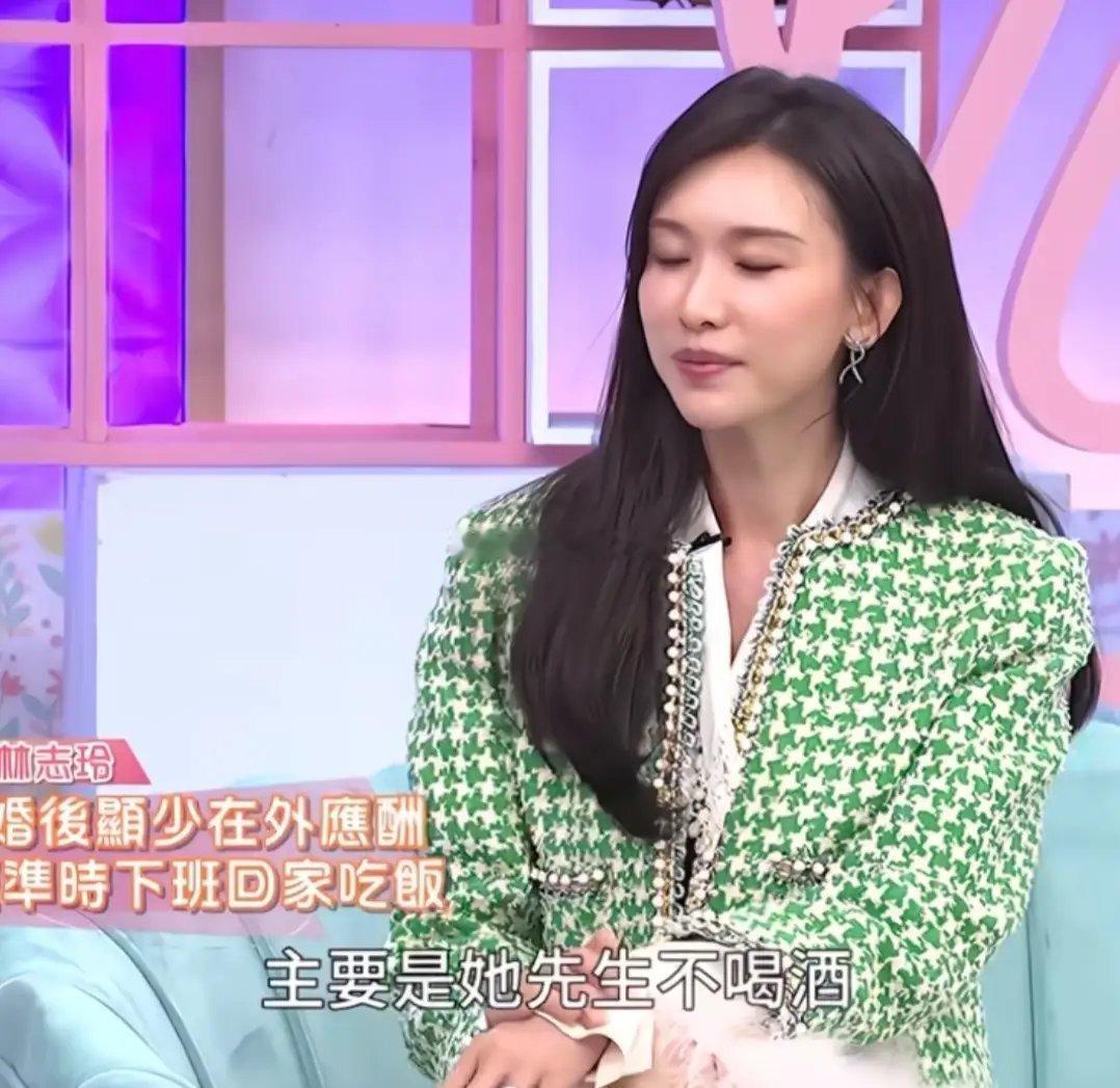 林志玲老公是居家好男人：五六点下班，九点多睡觉，应酬滴酒不沾所以说，51岁的林志