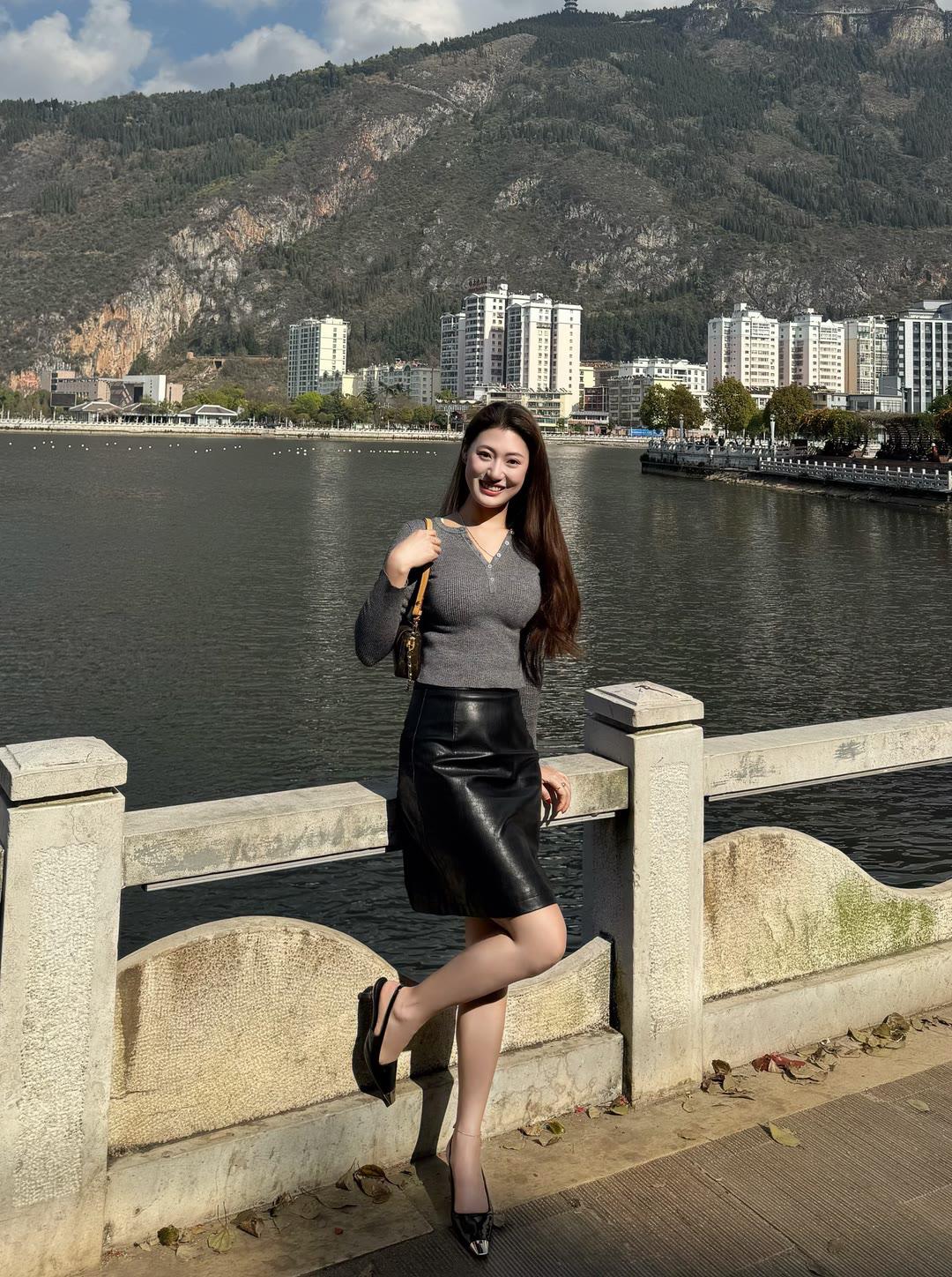 优雅自信穿搭分享