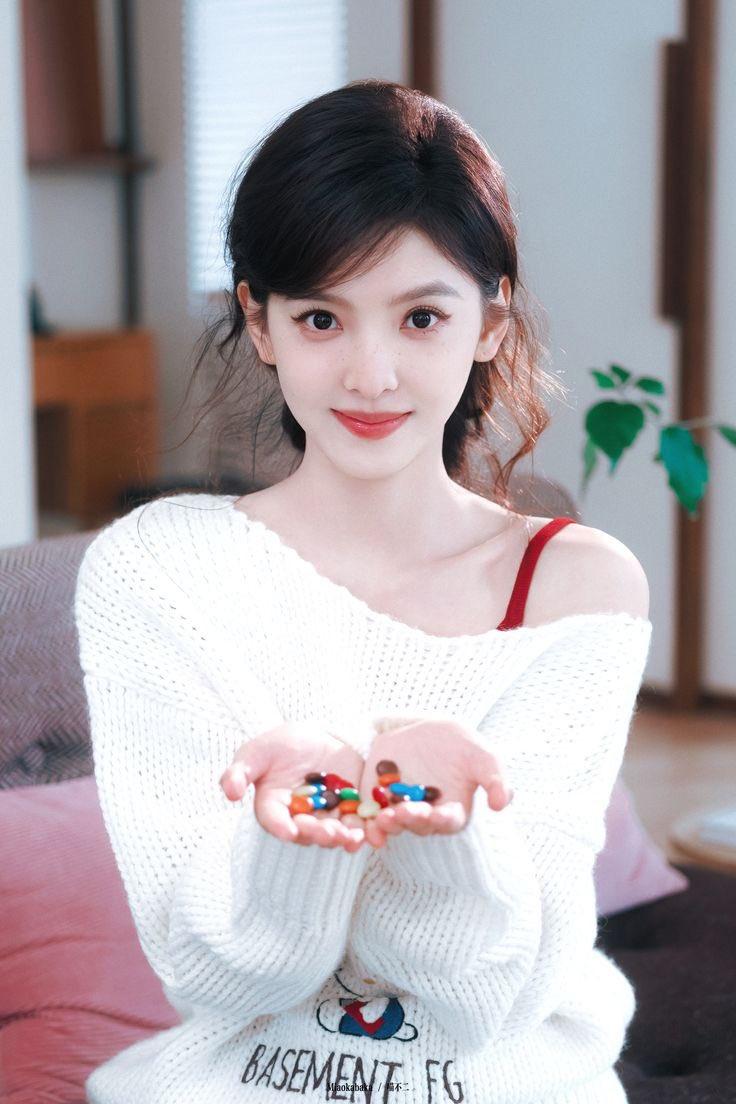 永远的少女-赛文.章若楠。