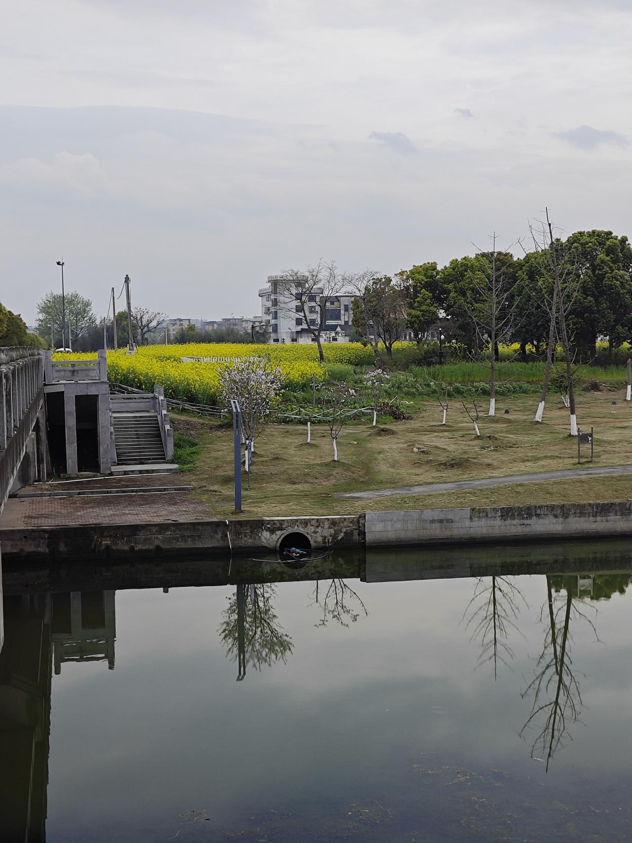 养生方法千千万：归根结底还是养习惯。把命交给医生，不如把习惯攥在自己手里。医
