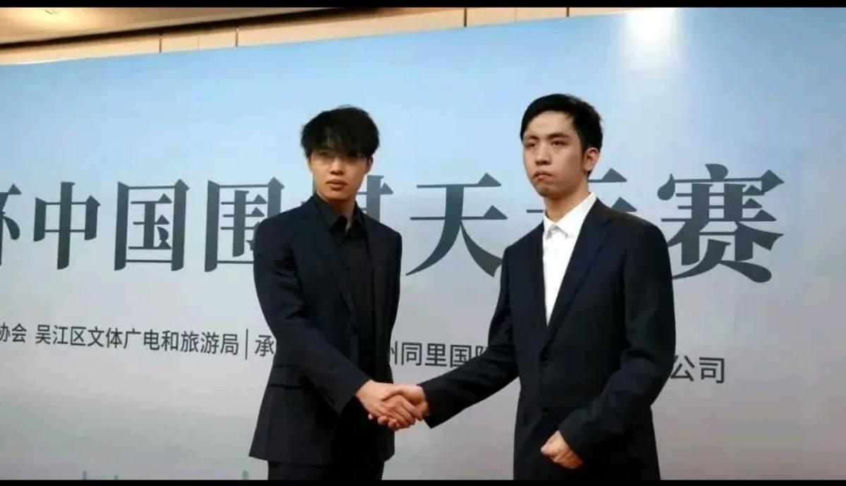 两大世界冠军决战同里杯4月24日，将拉开第40届中国同里杯天元赛决赛的大幕