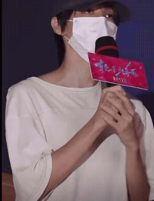 王俊凯怎么瘦成这样了王俊凯王俊凯怎么瘦成这样了！一沫真挚的情话​​​