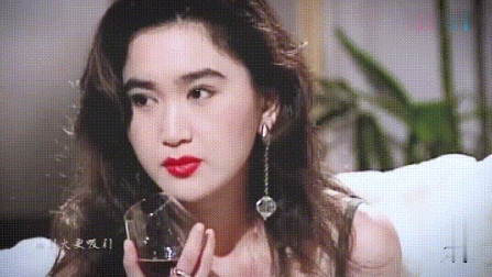 2000年，温碧霞对富豪何祖光说：“我可以嫁给你，但我不生孩子，你能接受吗？”结