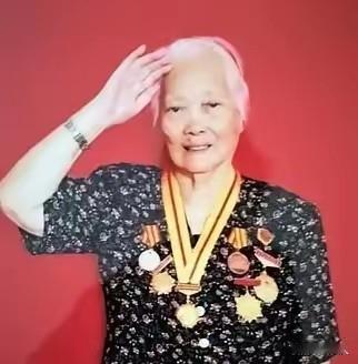 隐姓埋名六十余载，离休老兵晚年才知晓，生父是26岁壮烈牺牲的革命烈士陈乔年