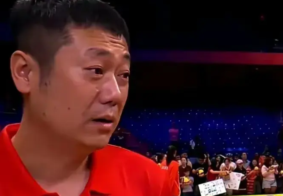 很多球迷开玩笑说中国女排和德国女排这场比赛表现最好的其实不是庄宇珊、龚翔宇和吴梦