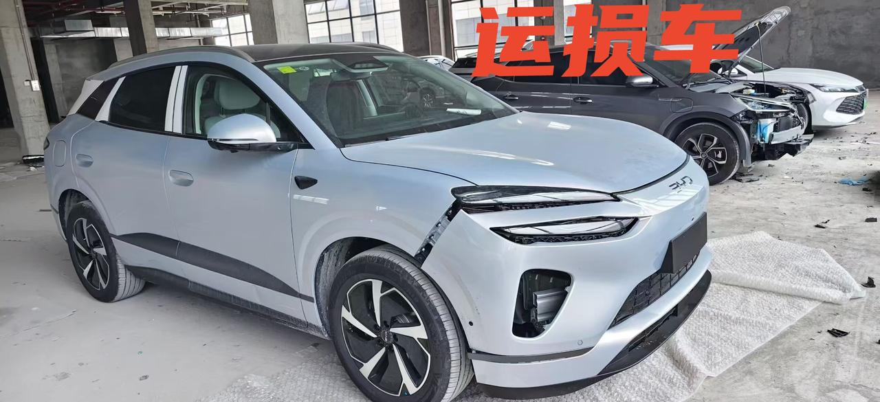 比亚迪海狮06EV710远航旗舰版，指导价17.99万，包修复裸车特价14.9