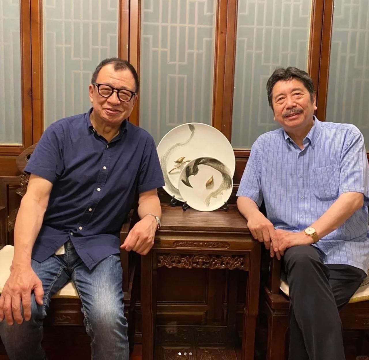 许绍雄的4条冷知识1.他家世特别好,父亲做生意开玉石店。太公许应骙官至礼部尚