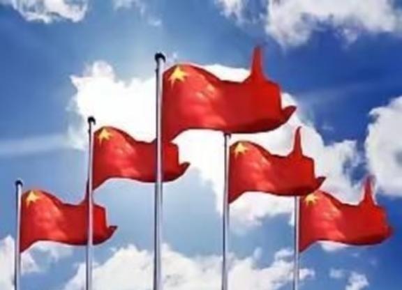 美伊这一场军事较量，彻底提醒全世界警惕中国！6月10日，美军再次打击伊朗南部