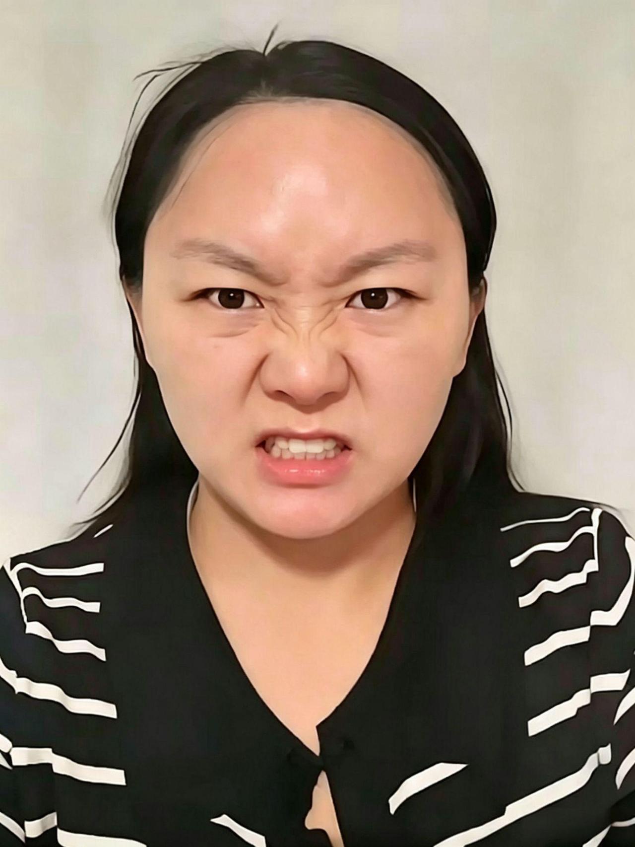 姚安一中教师霸凌事件：芝麻权力酿血案，教育界的权力毒瘤必须剜除姚安一中那个