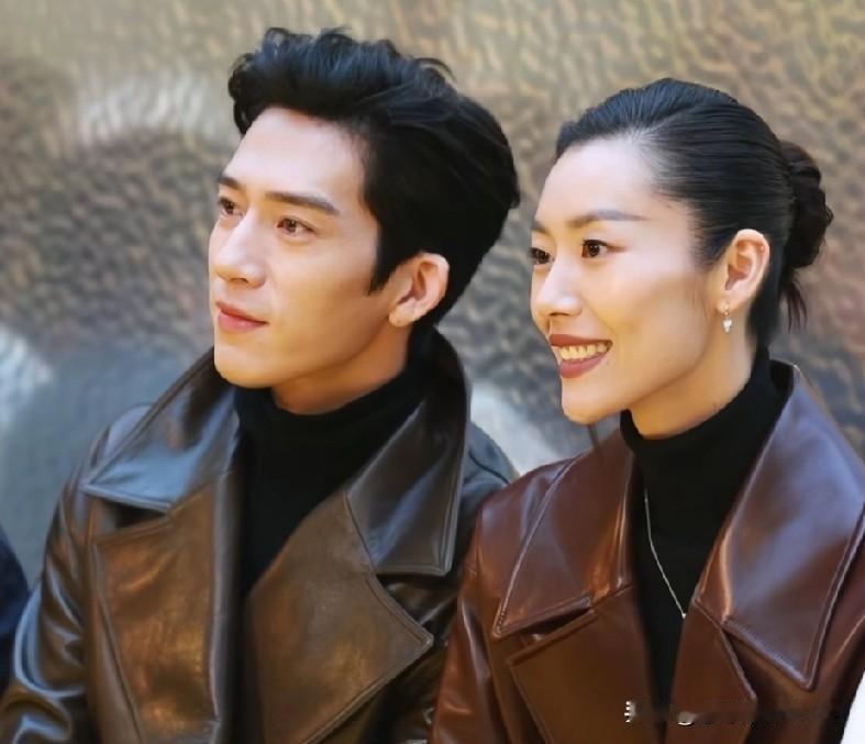 发现井柏然和刘雯在一起后，他那股奶气没了，反倒显得格外“大牌”！查了下，他