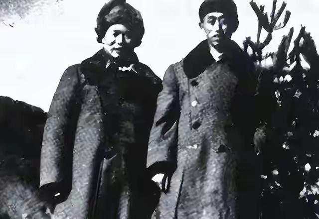 十三年血海深仇，他违令打光万发炮弹，攻下兰州朝祁连山长跪不起1949年8月，