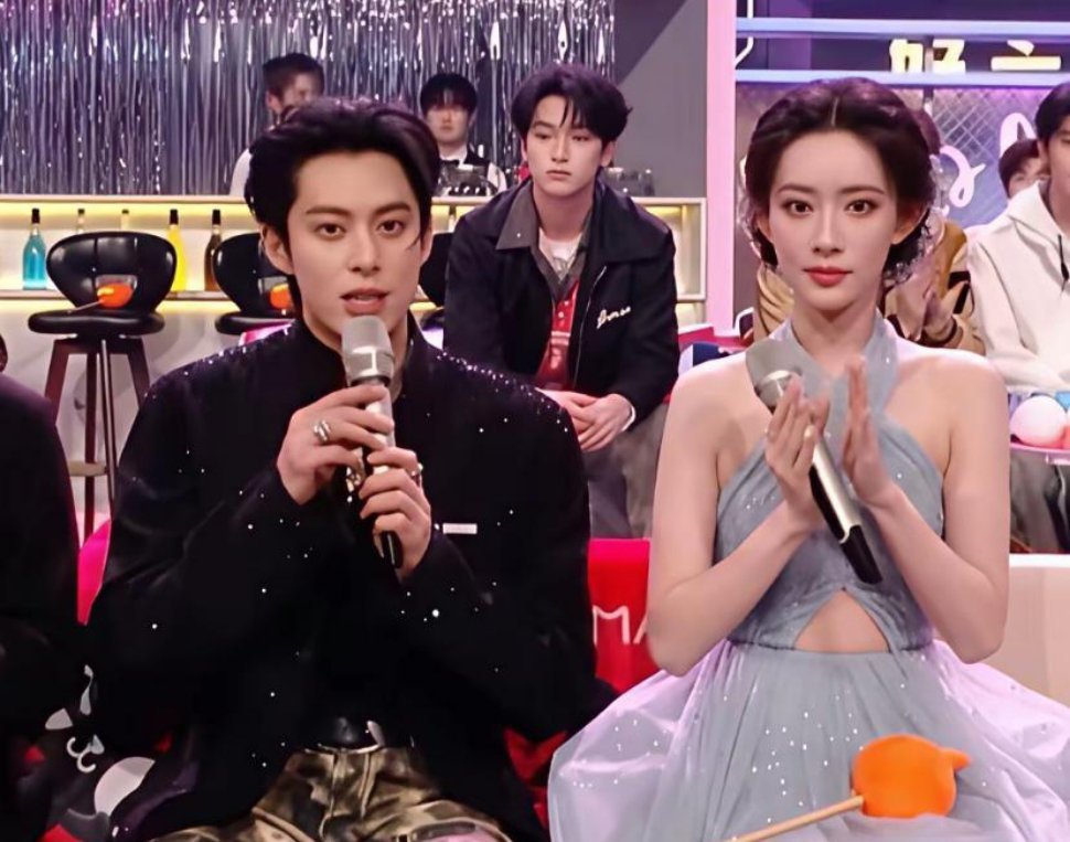 孟子义和王鹤棣是真没什么CP感，他俩都是一副精明相，一看就很会玩儿的那种，绝对看