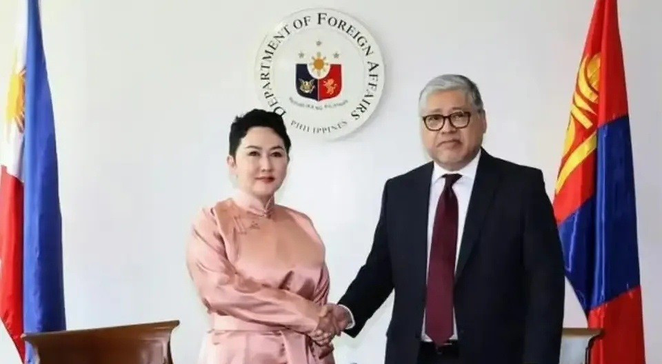 蒙古外长挺菲，南海权益表态，图啥？啥？蒙古外长竟然公开支
