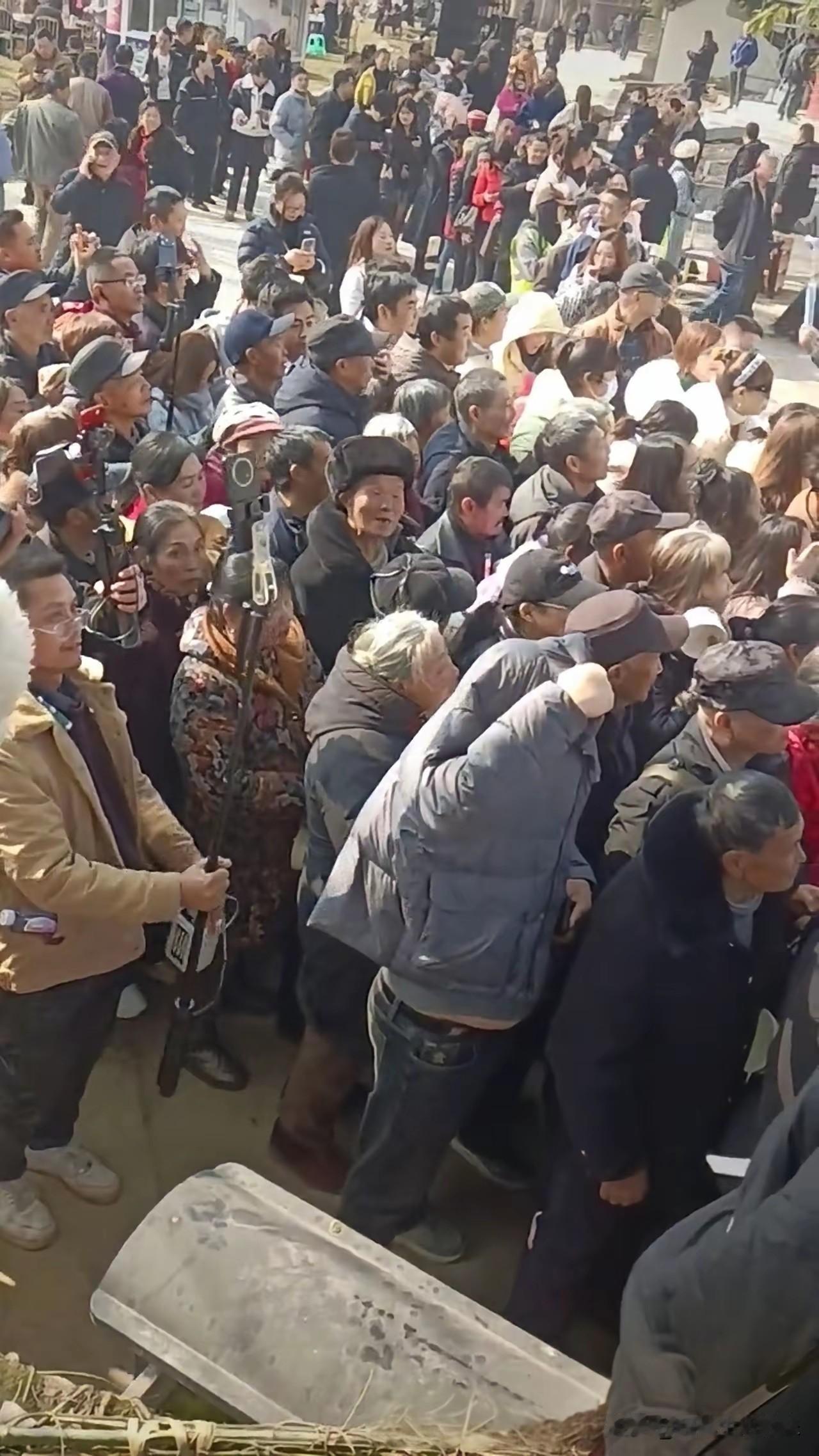 重庆呆呆的杀猪宴含金量还在上升哪怕不是地方争先恐后模仿抄作业也无法复制呆呆的