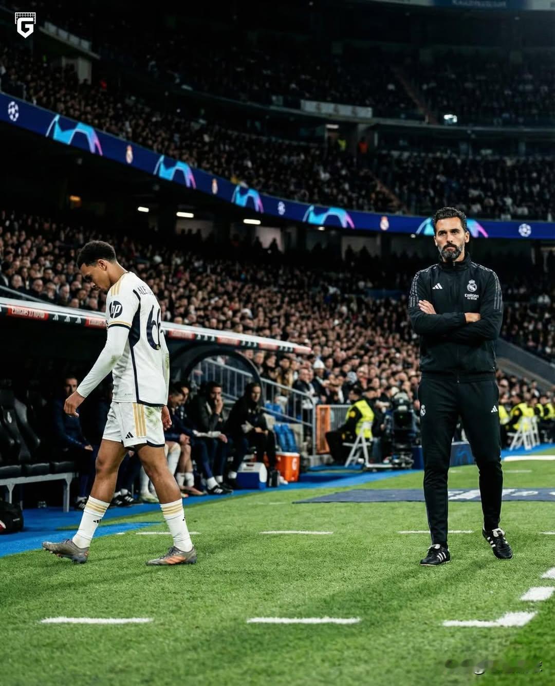 后悔了吗？突曝阿诺德今夏或离开皇马！据媒体报道，新帅阿韦洛亚上任后，已与阿诺德