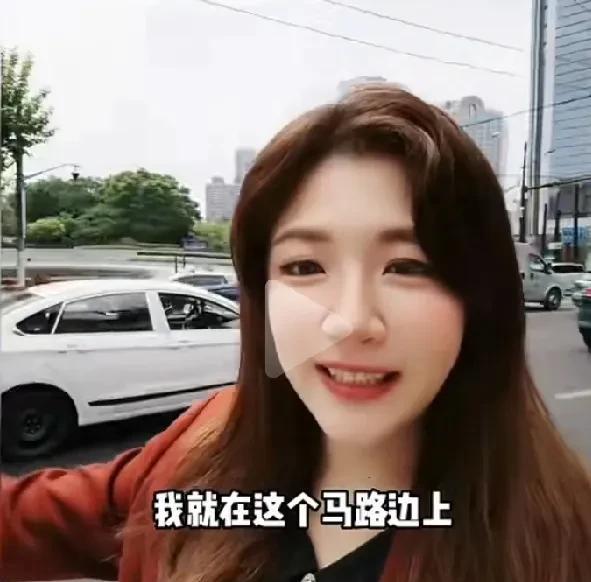 台湾同胞居然也能享受离境退税，这台湾不就是中国一个省吗？日前，台湾主持人郑亦真