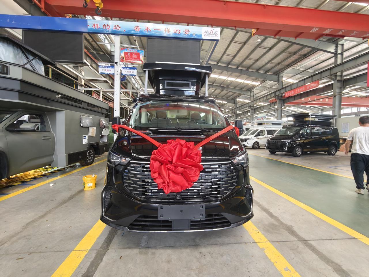 真的，看了3年房车，眼睛都看花了！一开始不懂，总看外观、看尺寸，后来才明白：能下