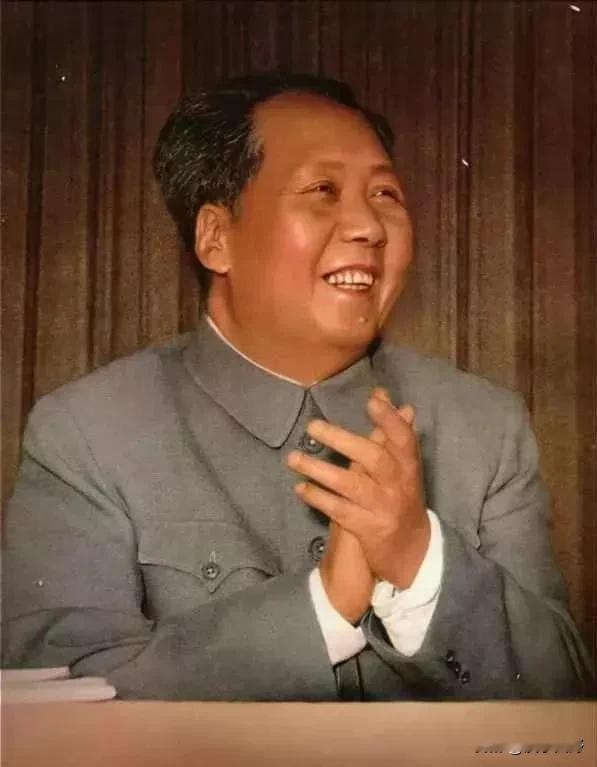 著名核物理学家钱学森在晚年说过两句话，至今都很令人钦佩。他说：“一个国家的经济