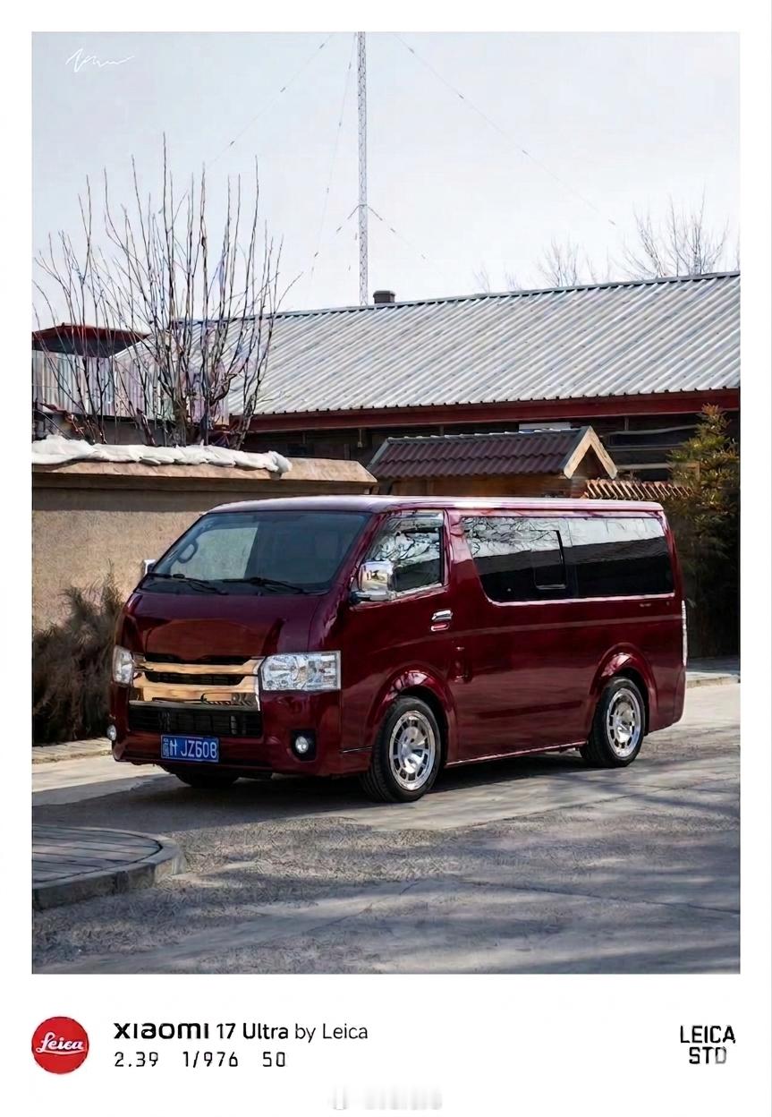 大元的假海狮打算把海狮改成红色，否则黑色吧，还是太像货拉拉在马路上经常被别。纠