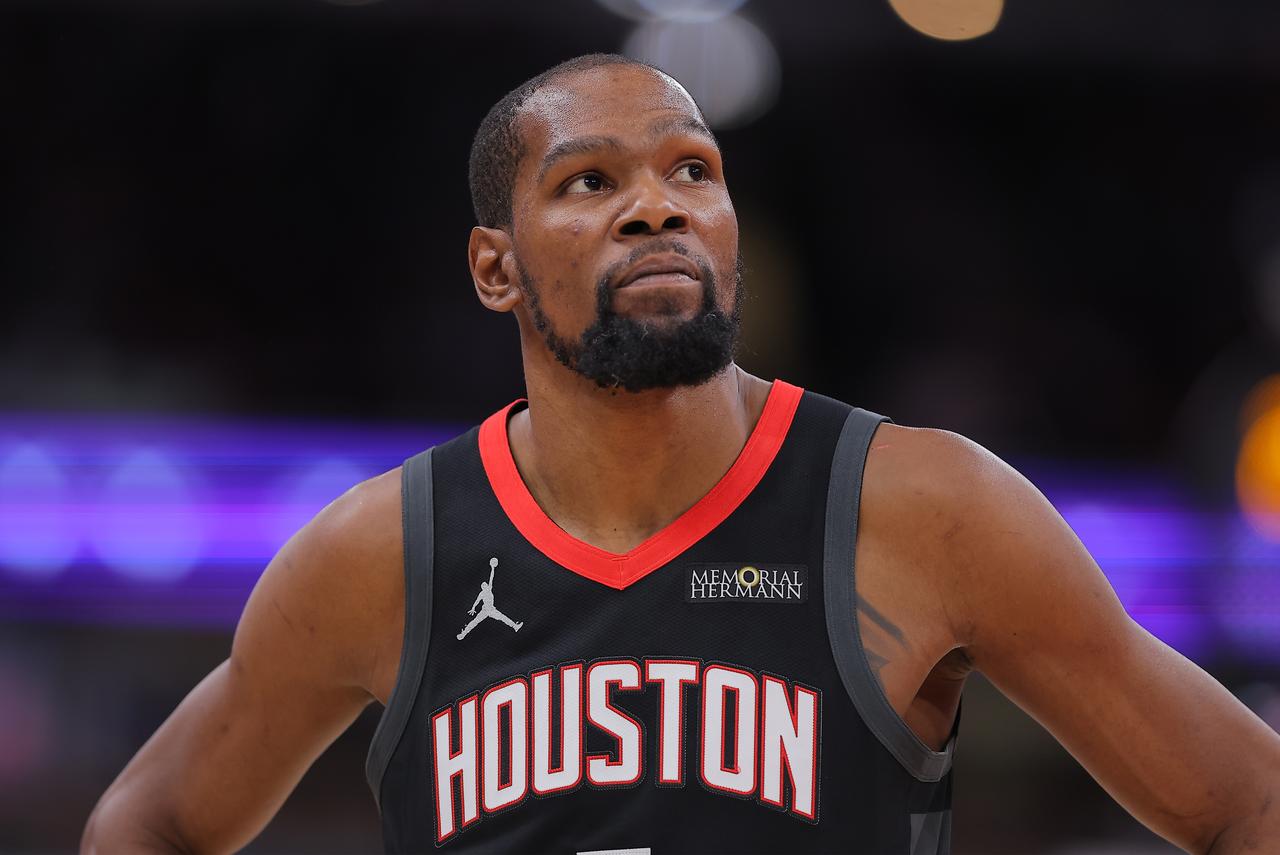 对阵公牛，杜兰特40分钟，40分，输球对阵森林狼，杜兰特43分钟，30分，输球