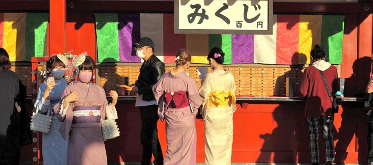 罕见！日本网民被印巴冲突吓到惊慌失措直言：“中国军机也太强了吧？这样日本自卫队的