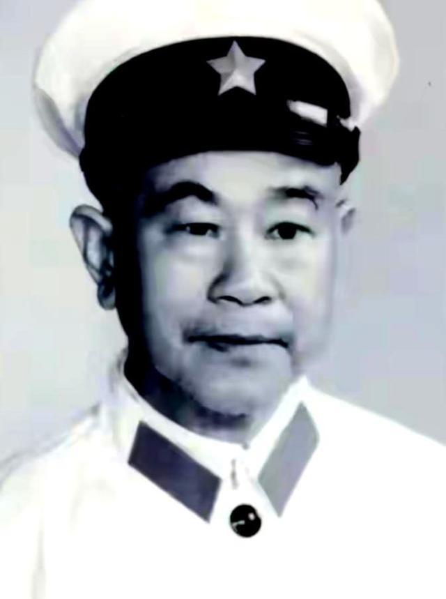 1973年，女知青黄丽萍携农村丈夫归宁波父母家，刚进门，丈夫瞧见墙上照片即大惊，