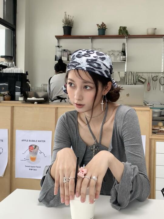 在咖啡店偶遇前任了～🗑️