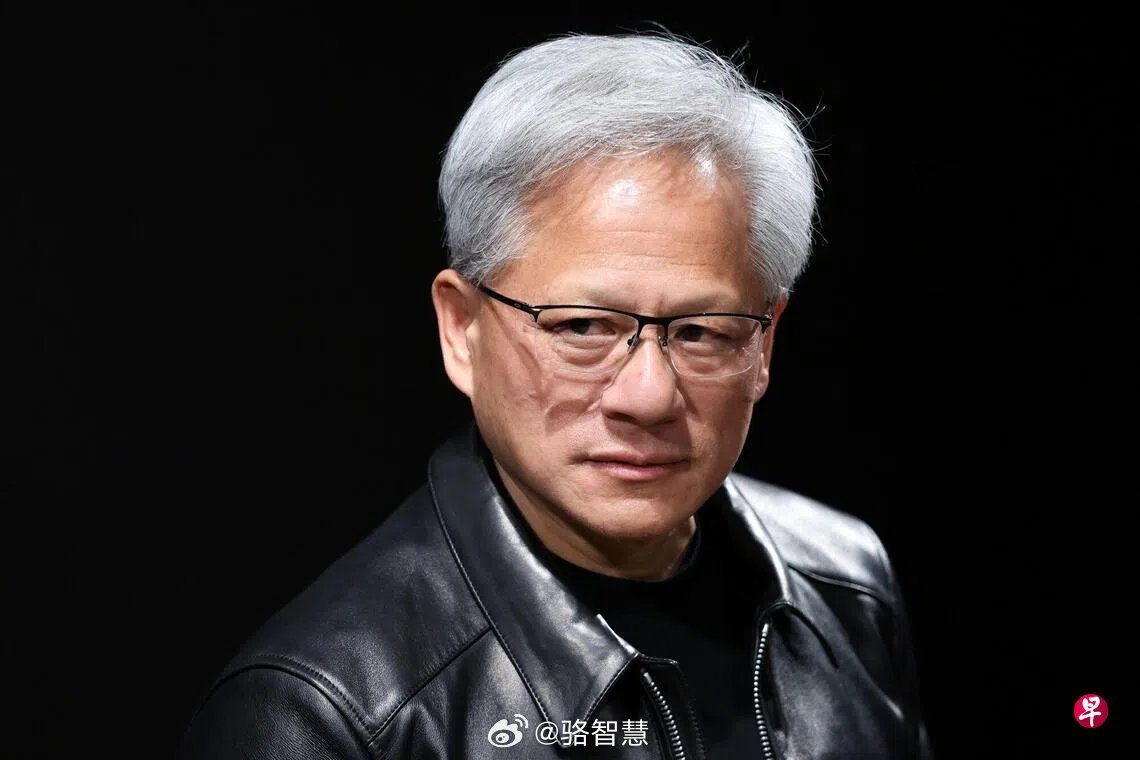 英伟达太疯狂了，一家市值超过5万亿美元的公司，营收同比还能增长超过100%。上一季度营收已经创纪录达