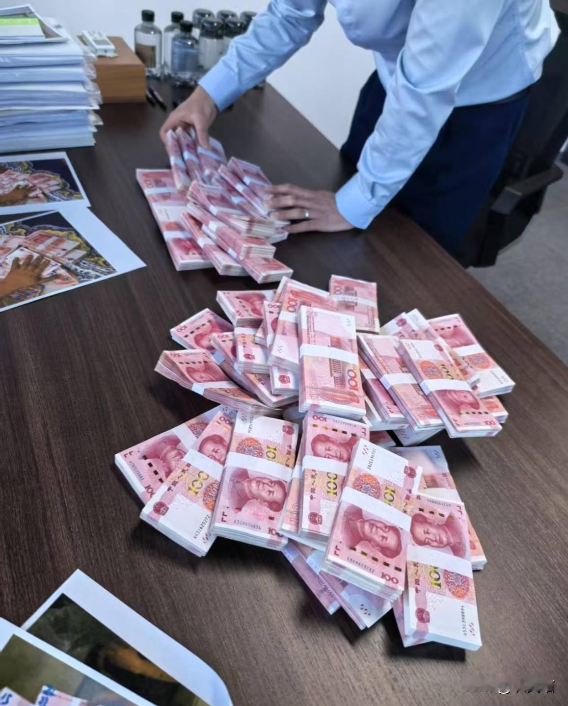 三十万存款，在这个时代究竟意味着什么？你发现了吗，有人对它嗤之以鼻，有人却视若