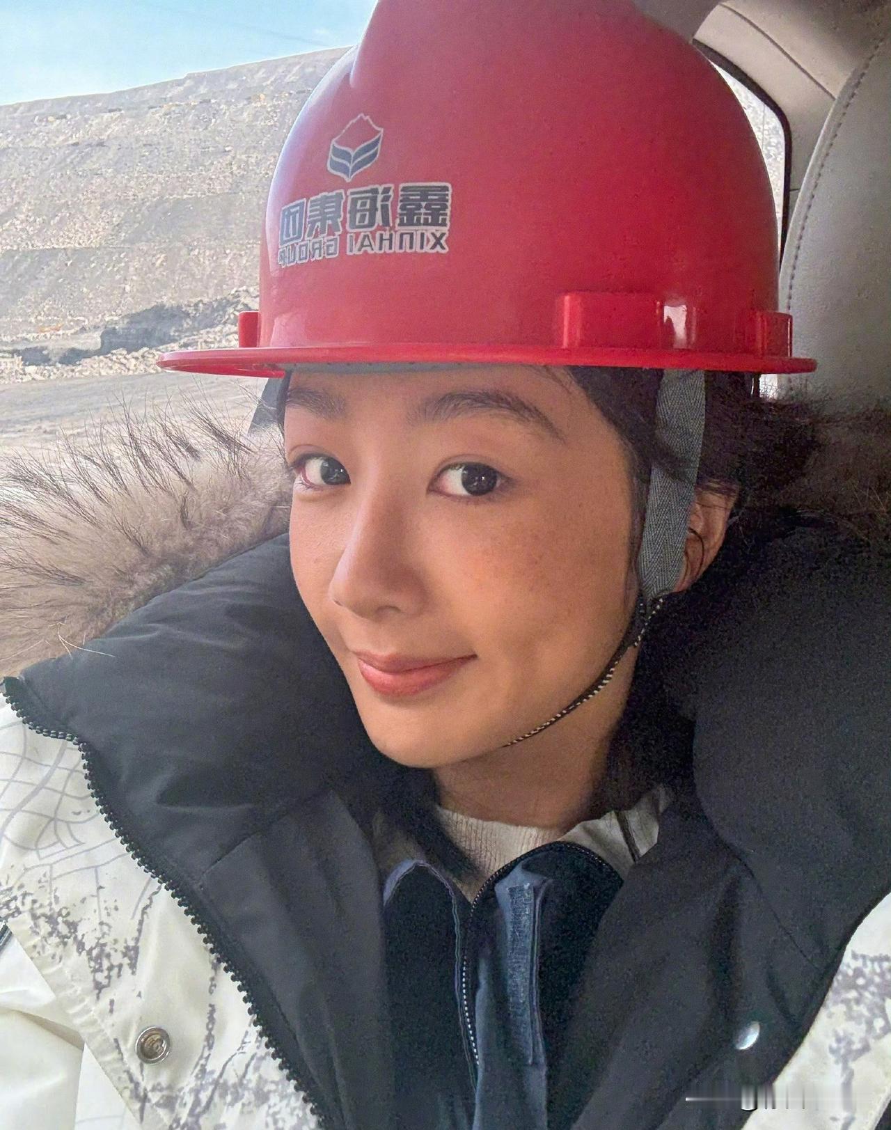 2月14日，杨紫《生命树》🫘开分8.1分看到分的那一刻，脑袋里在放烟花！杨