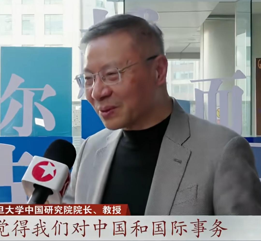 关于张维为教授新书发布的最新消息。当年复旦大学张维为教授写了“震撼三部曲”三本