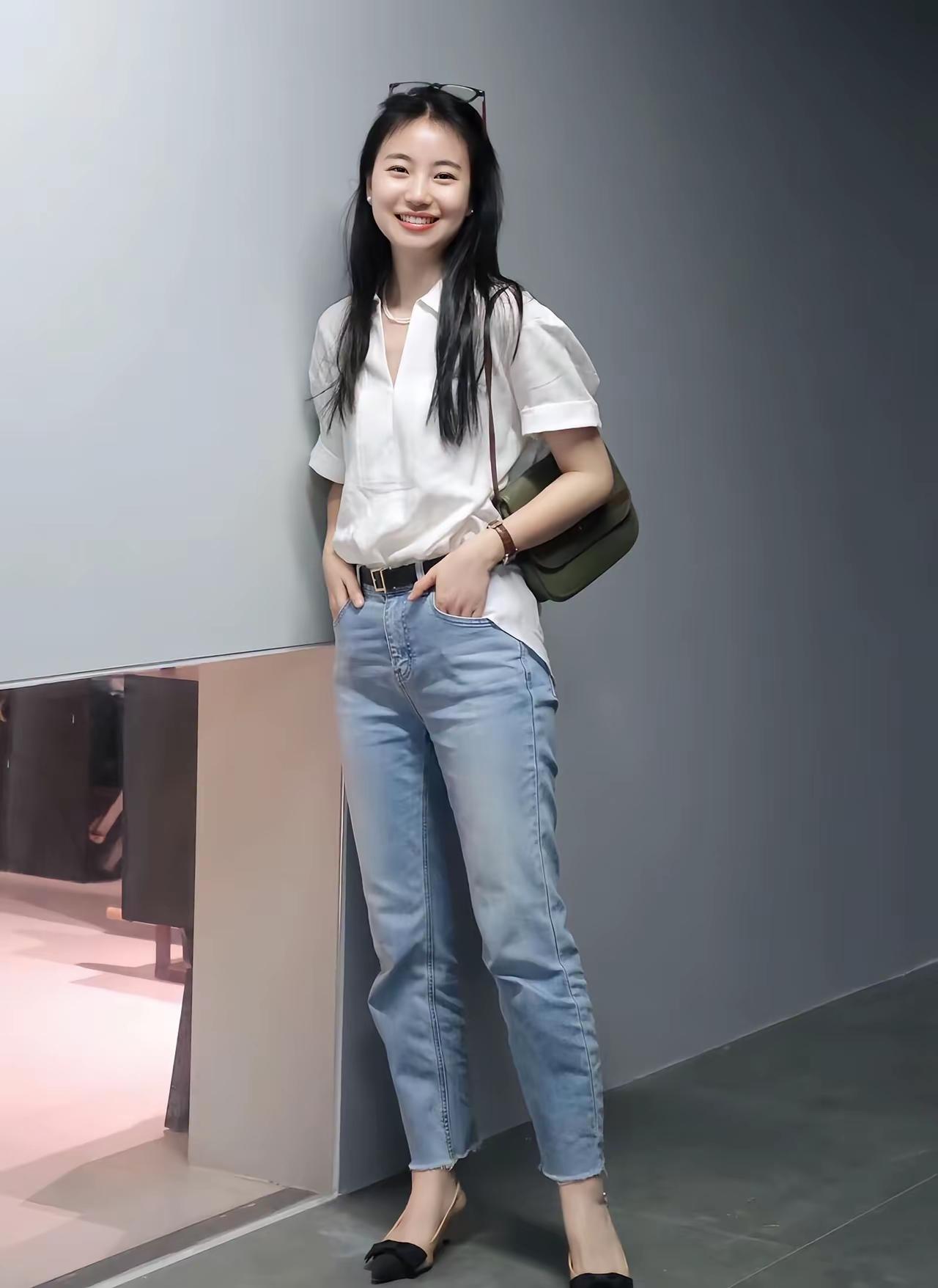 美女的定义是身材还是脸蛋