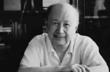 1964年冬夜，钱学森筷子尖悬在鸡肉上方半寸，突然厉喝：“别动！有苦杏仁味！”谁
