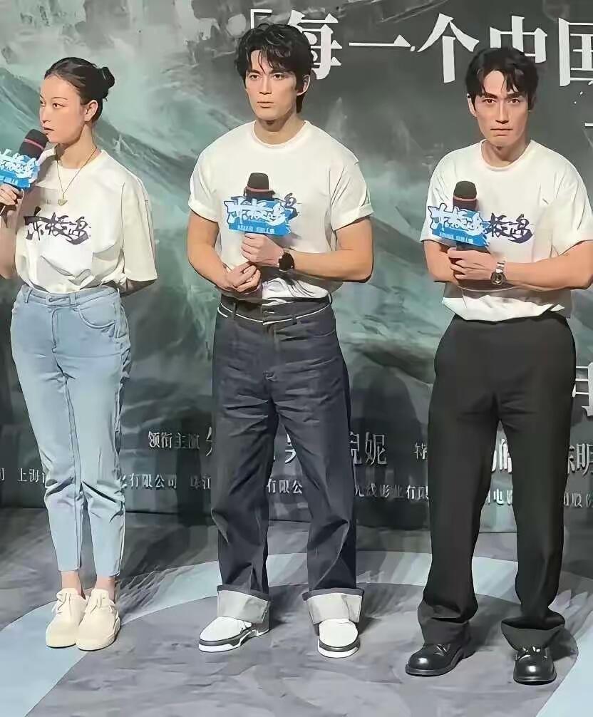 吴磊壮的都不像他了[思考]​​​