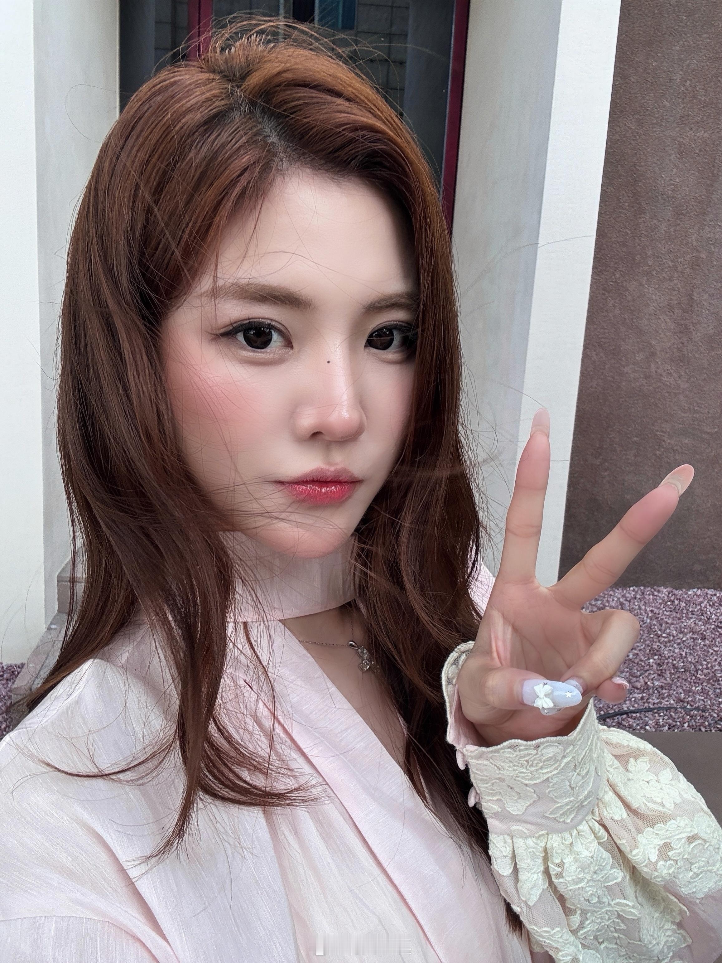 🎀˃◡˂🎀​​​