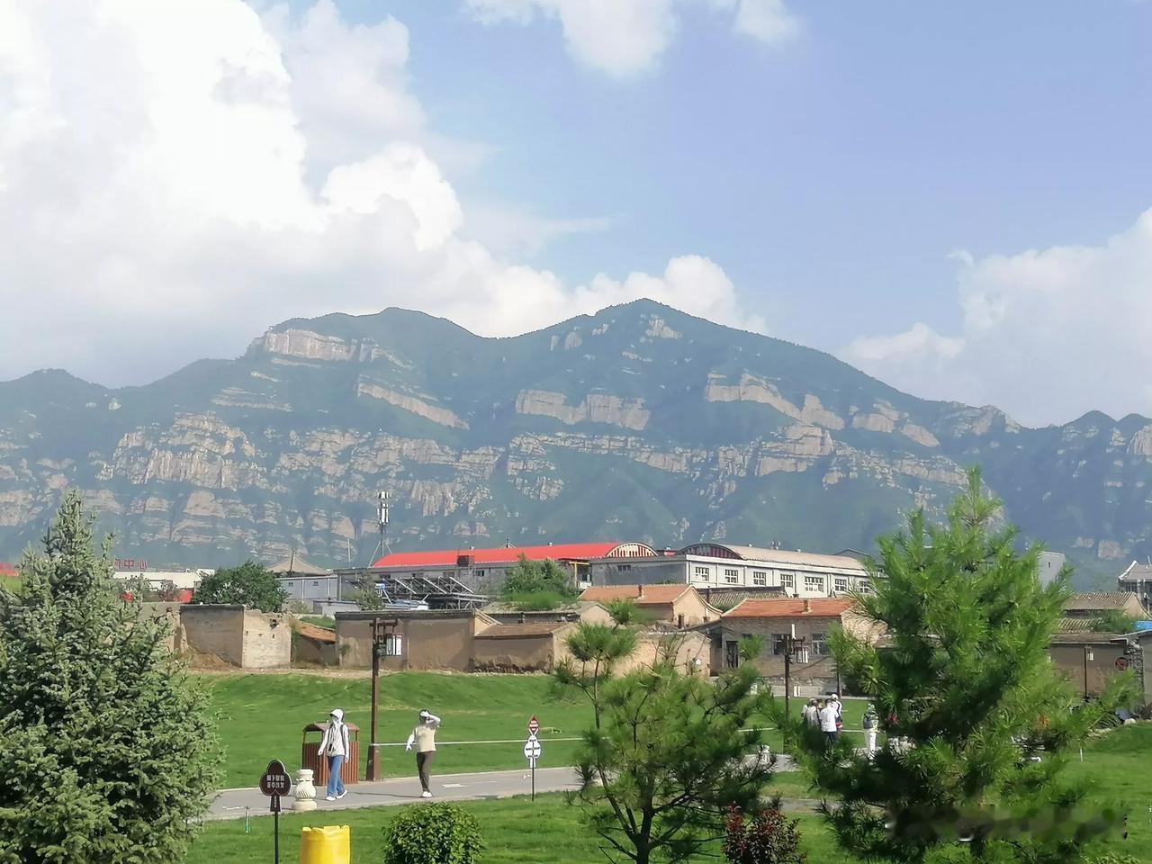 谁能猜出来这是我国的哪一座名山算你牛！名山名景圣地名山[作揖]