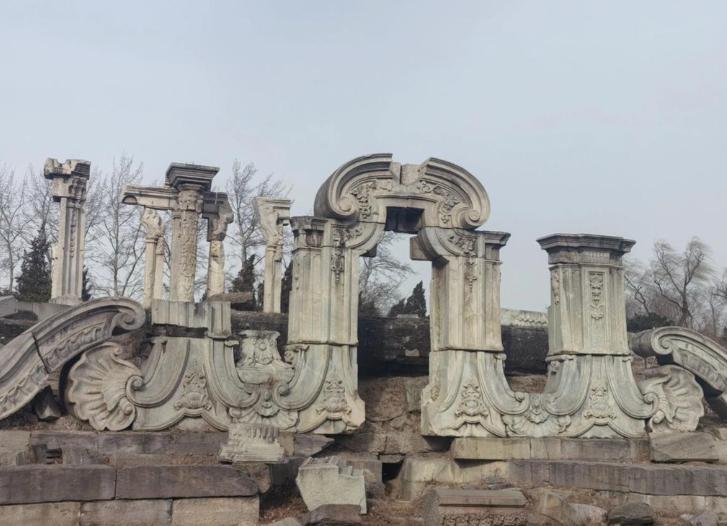 别再弄错了！火烧圆明园的不是八国联军，真正烧它的是1860年的英法联军，但法国都