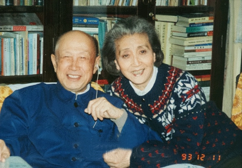 1947年，钱学森对妹妹钱学英说，“要不你嫁给我吧。”钱学英直接拒绝，“那不行，